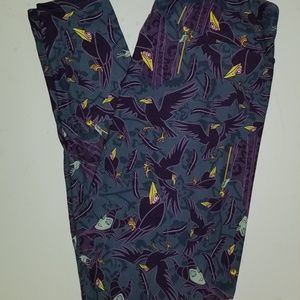 LULAROE DISNEY MALEFICENT LEGGINGS TC2